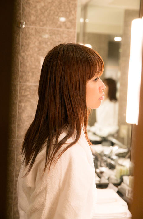 Perfect ballerina Maika strips in the kitchen & shows her hot ass & tits